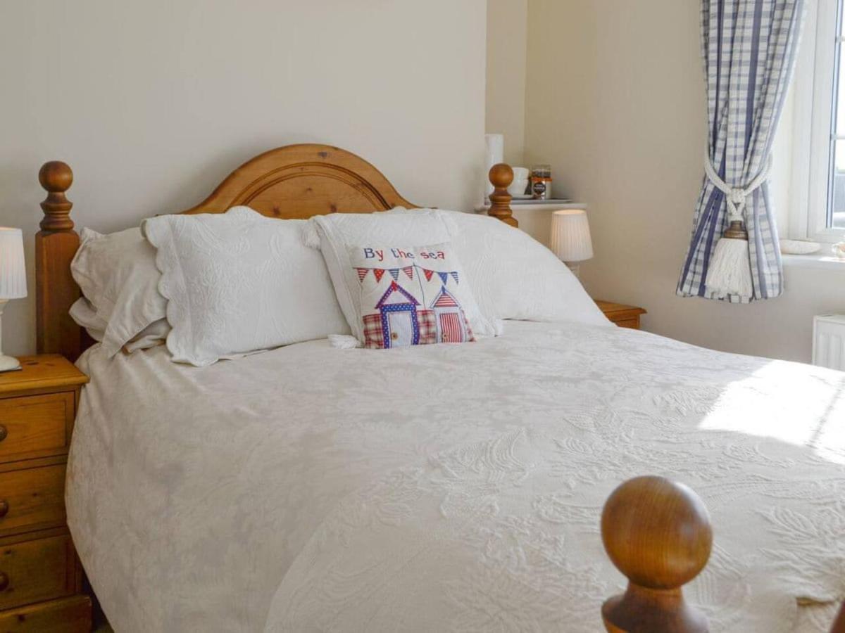 1-Bed Cottage On Coastal Pathway In South Wales Gileston Экстерьер фото